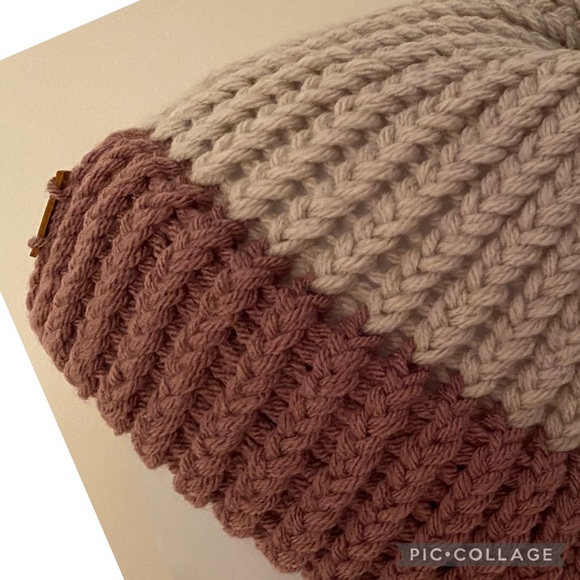 NWT Loom Knitted Hats, Warm and cozy, Knitting, Hats, Handmade by Seller. - Picture 3 of 4